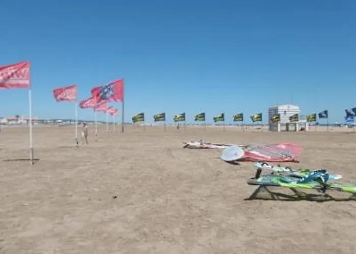 T2 Spacieux, Proche Plage, Parking Prive - Fr-1-796-82 شقة