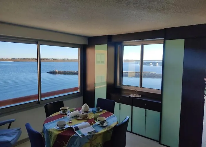T2 Spacieux, Proche Plage, Parking Prive - Fr-1-796-82 *